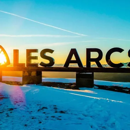 Apartament Skis Aux Pieds Proche Commerces, Arc 1800, 4 Pers - Fr-1-411-54 *